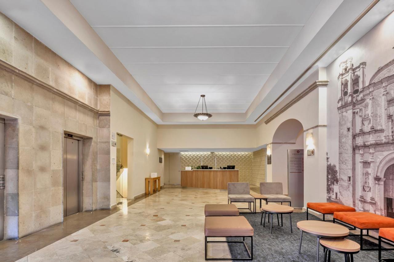 Fiesta Inn Куэрнавака Экстерьер фото