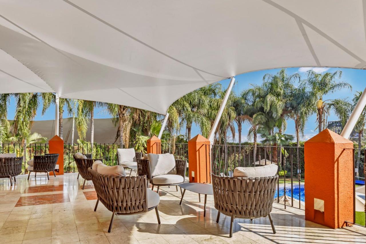 Fiesta Inn Куэрнавака Экстерьер фото