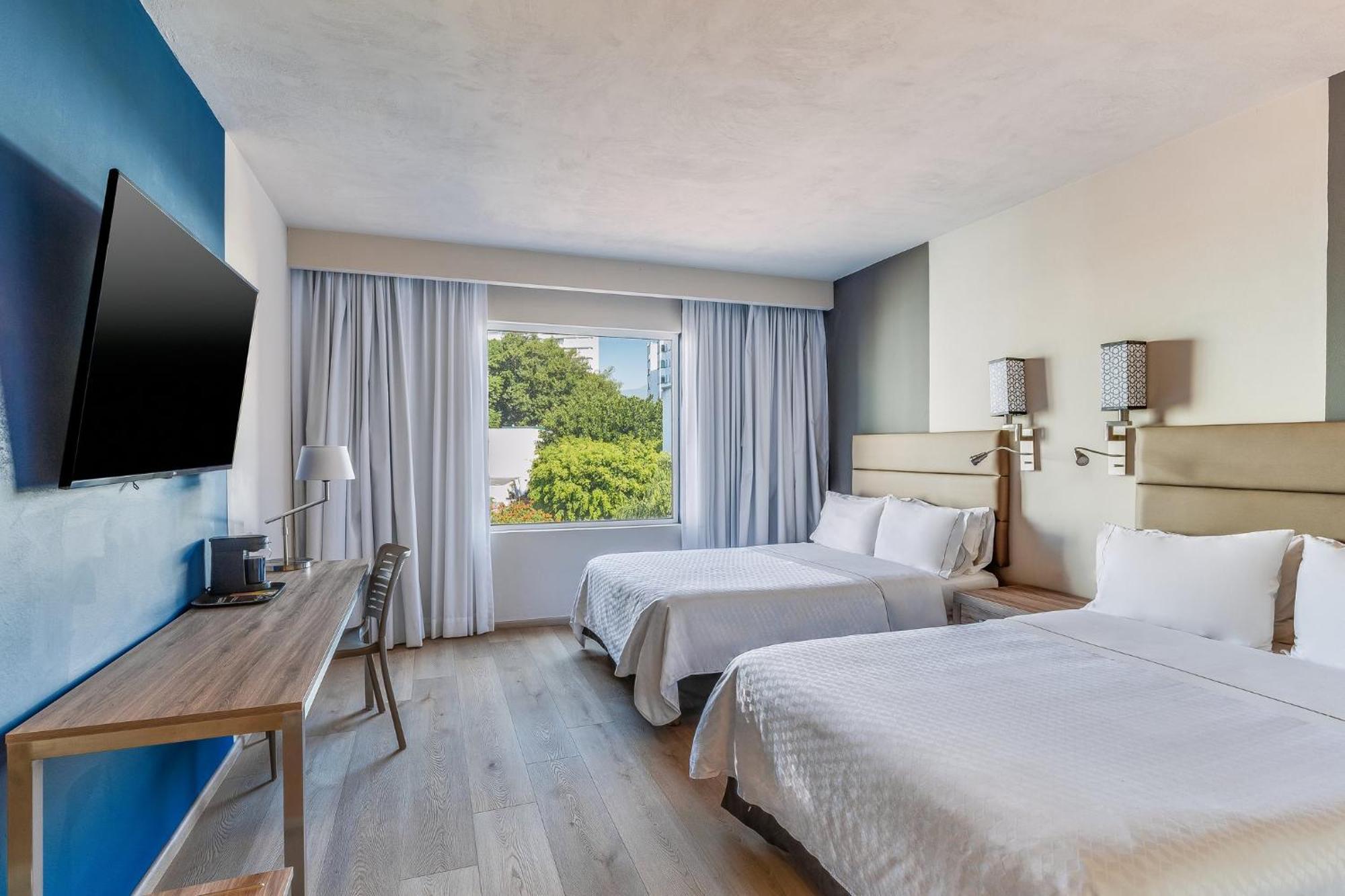 Fiesta Inn Куэрнавака Экстерьер фото